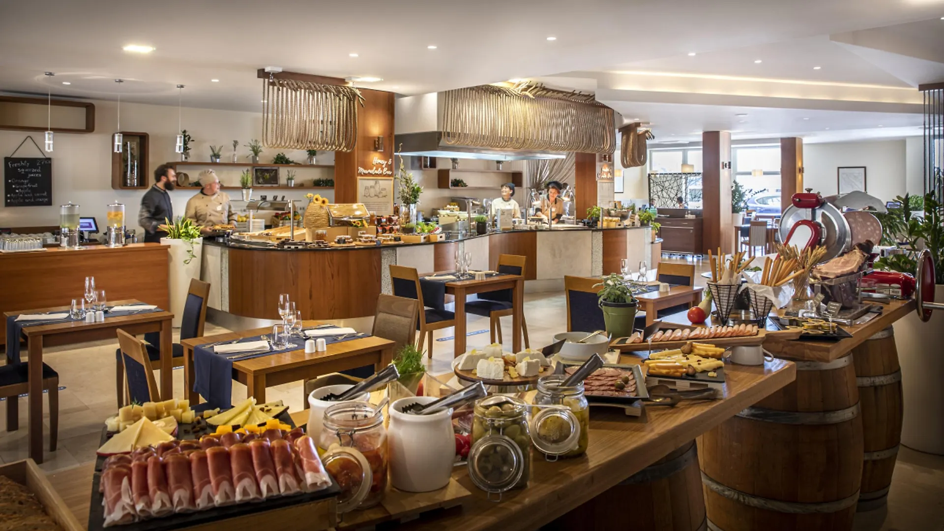 Valamar Riviera Hotel & Residence (Adults Only) Porec