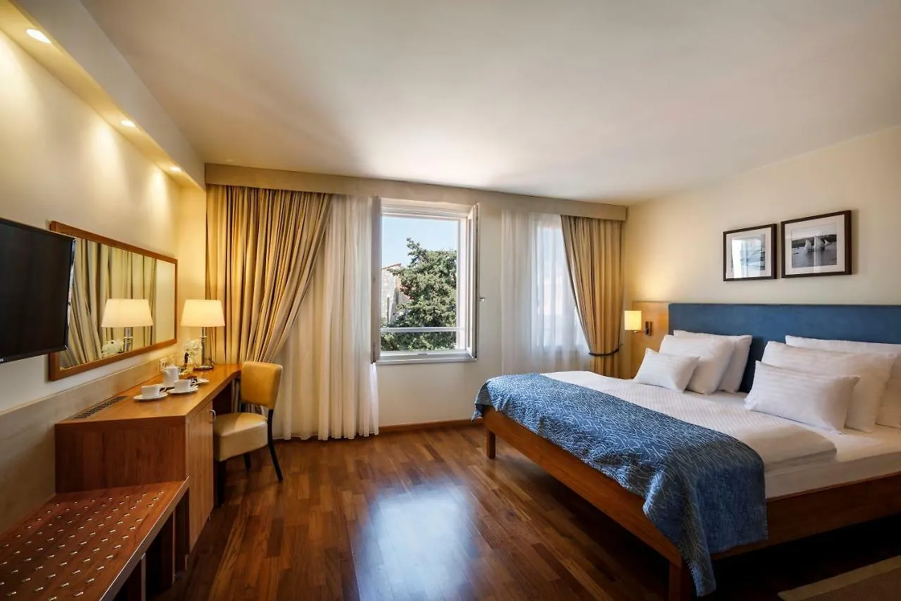 Valamar Riviera Hotel & Residence (Adults Only) Porec