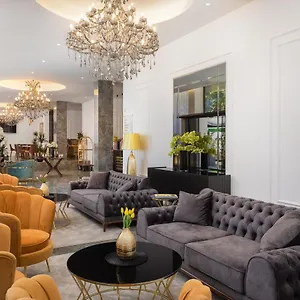 Hotel Corner ****