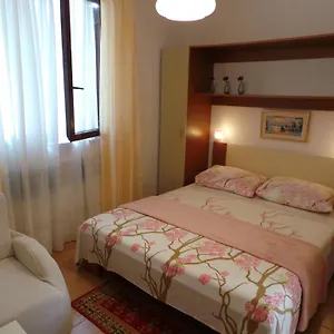 Barbara Apartment