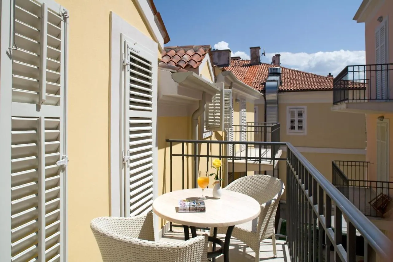 Valamar Riviera Hotel & Residence (Adults Only) Poreč 4*,  Kroatien