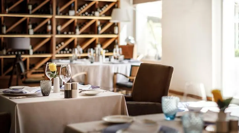 פורץ Valamar Riviera Hotel & Residence (Adults Only)