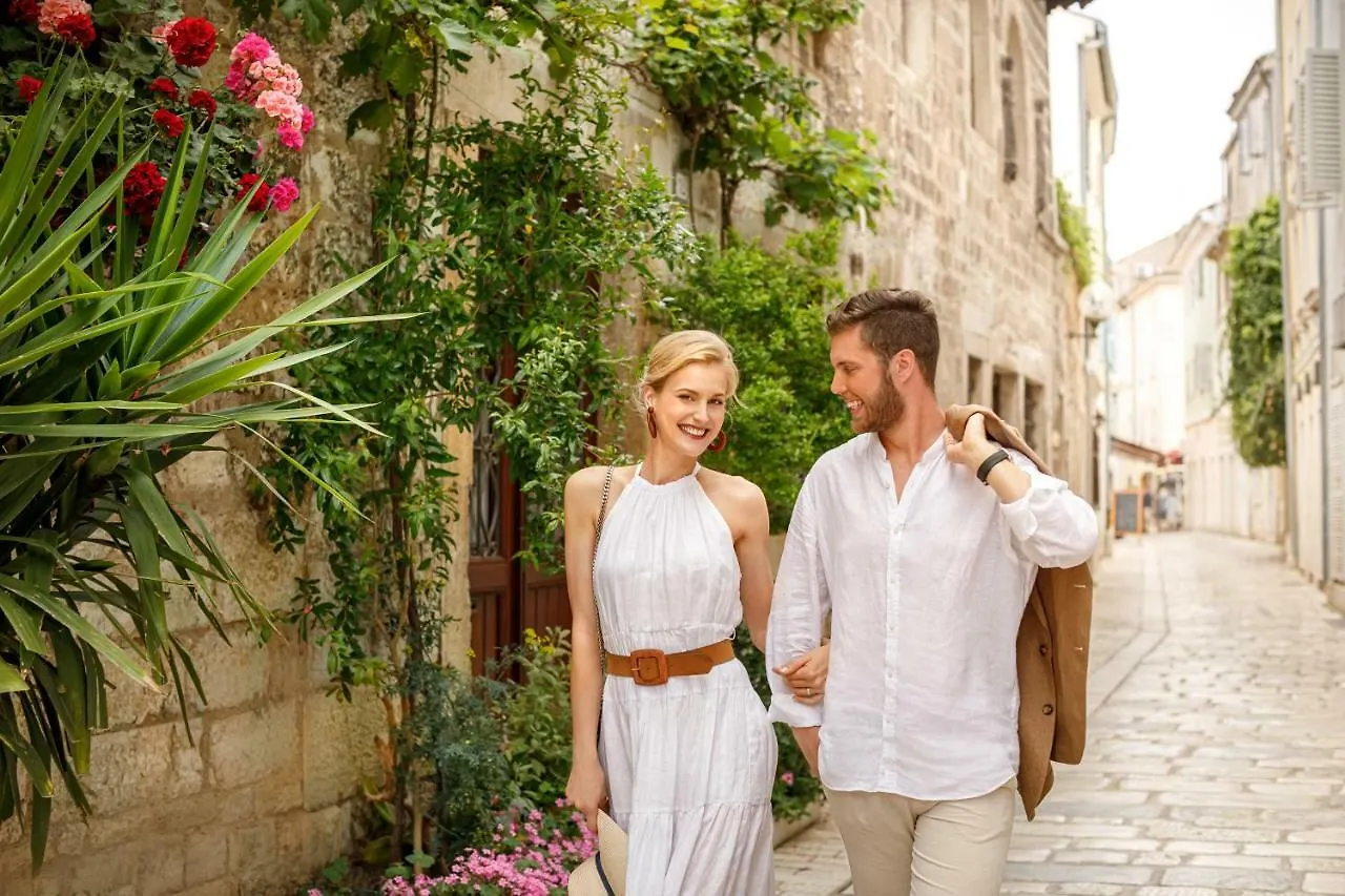 פורץ Valamar Riviera Hotel & Residence (Adults Only)